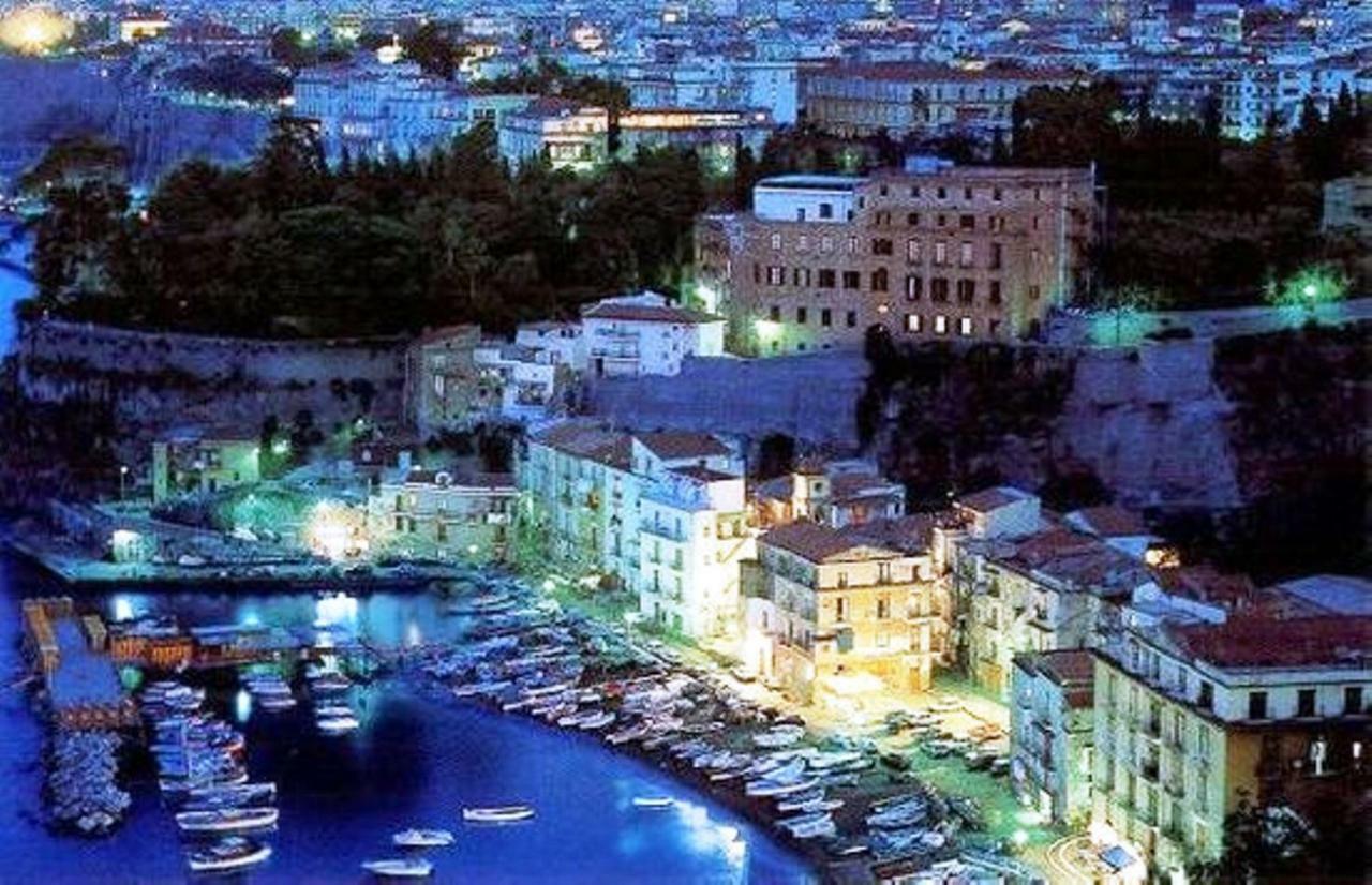 Il Borgo Antico Sea View Appartement Sorrente
